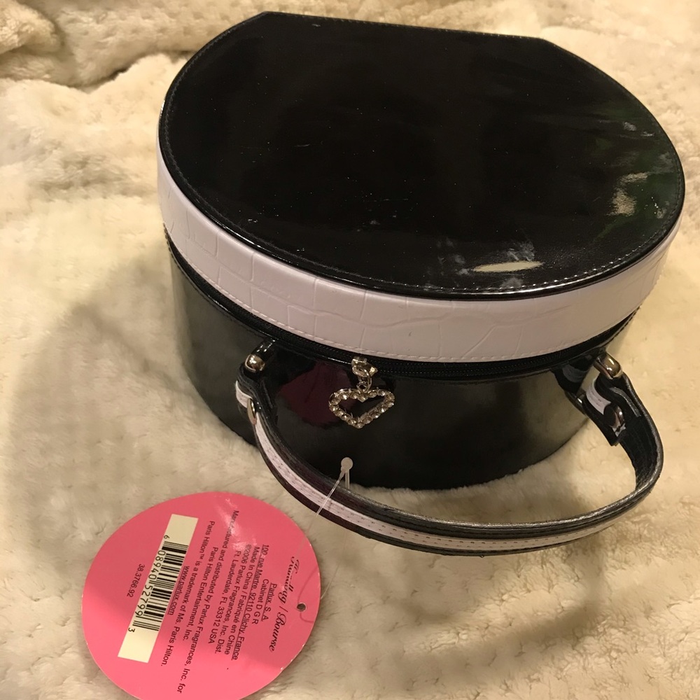 🆕Paris Hilton handbag cosmetic makeup bag 💼